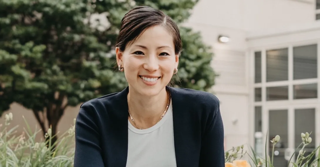 Dr. Liz Kwo