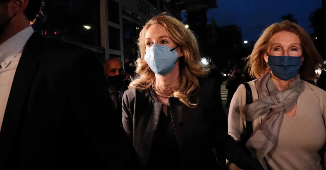 Elizabeth Holmes leaving the courthouse after the verdict