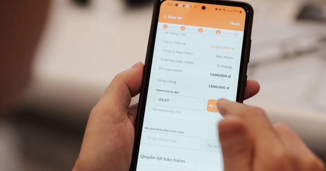 IZIon24, pocket insurance app by Ideal Life